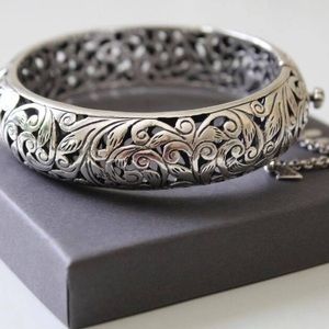 Silpada Filigree Sterling Silver Forever Stunning Bangle Bracelet B1829